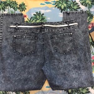 Double Waistband Detail Stretchy Jeans w/Belt